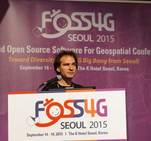 Marco Hugentobler at FOSS4G 2015 (Photo by Jody Garnett)